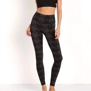 ALO Yoga Charcoal Houndstooth Leggings